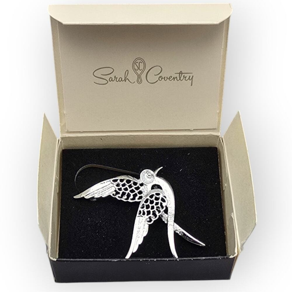Vintage Sarah Coventry “Peace” Dove Brooch with Original Box – Silver Tone Gift
